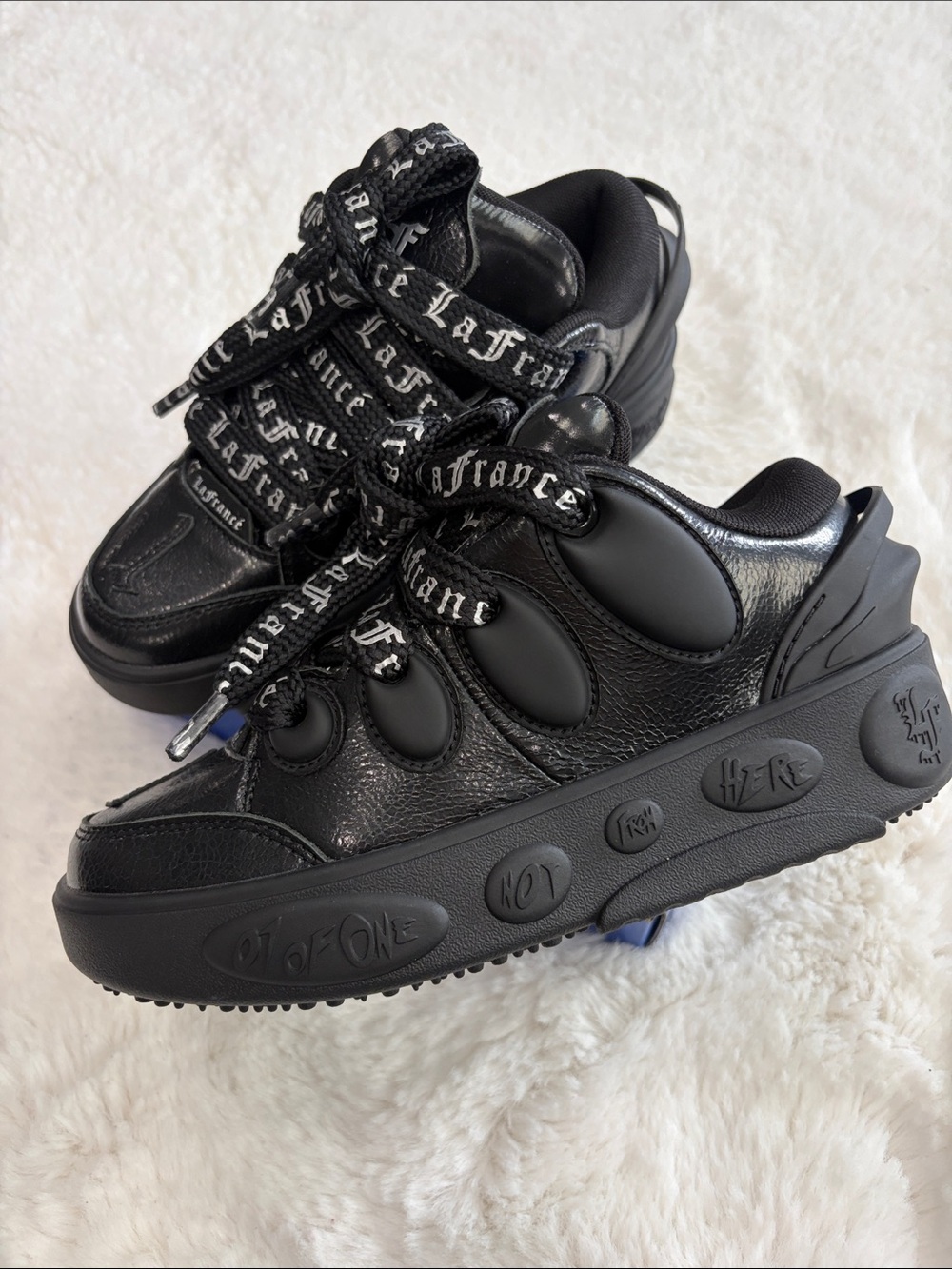 Puma La France’,Sneakers - Chunky Lace-Up Style,Kids Size 5.